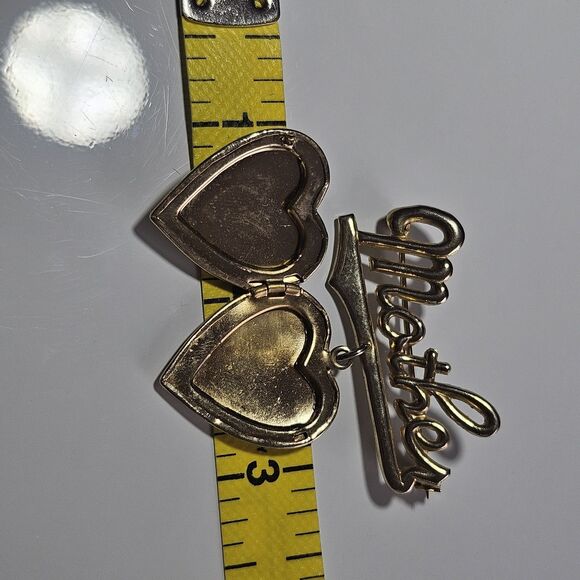 Vintage Gold Tone Mother Pin With Dangling Heart Locket MOP Brooch - Picture 4 of 10